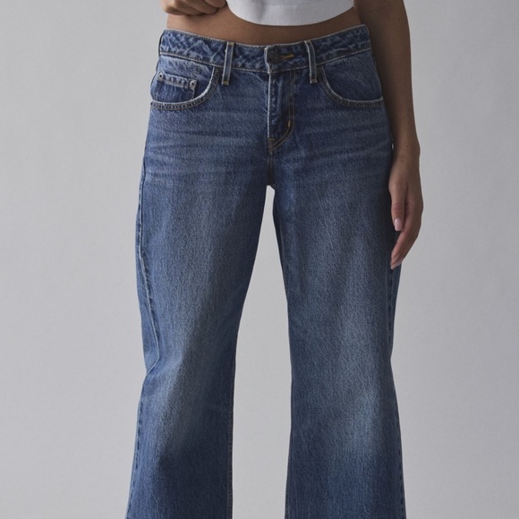 Levi’s Low Loose Jeans “Living the Good Life” - Picture 4 of 9